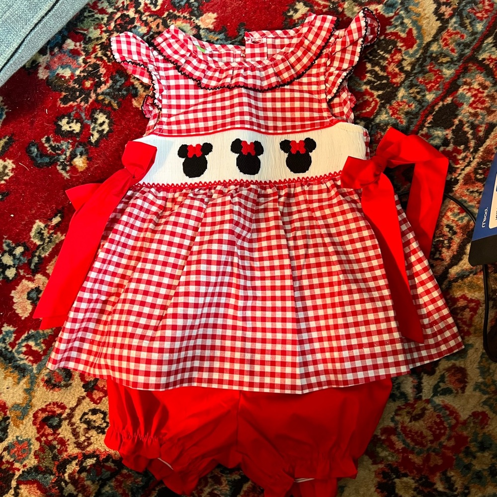 2T Disney two piece outfit